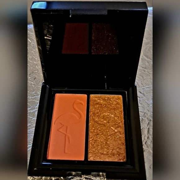 Shaina B Miami Eyeshadow Duo - Picture 2 of 4